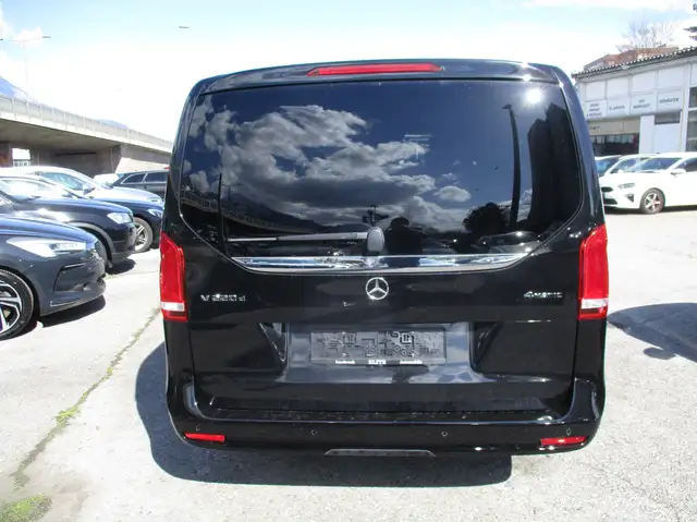 Mercedes-Benz V 220 V 220/250/300 d 4MATIC lang Ansicht 8