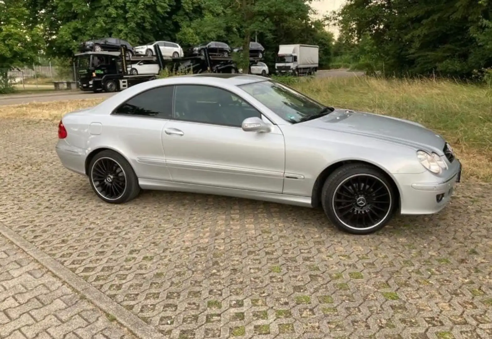 Mercedes-Benz CLK 200 CLK Coupe 200 Kompressor Automatik Avantgarde Срібний - 1
