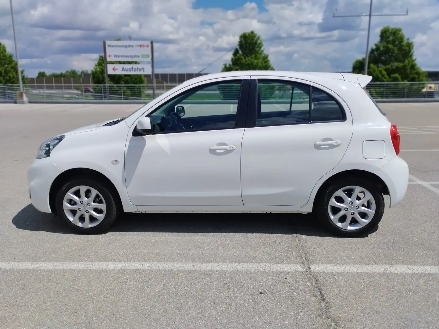 Nissan Micra 1.2 Acenta Weiß - 1