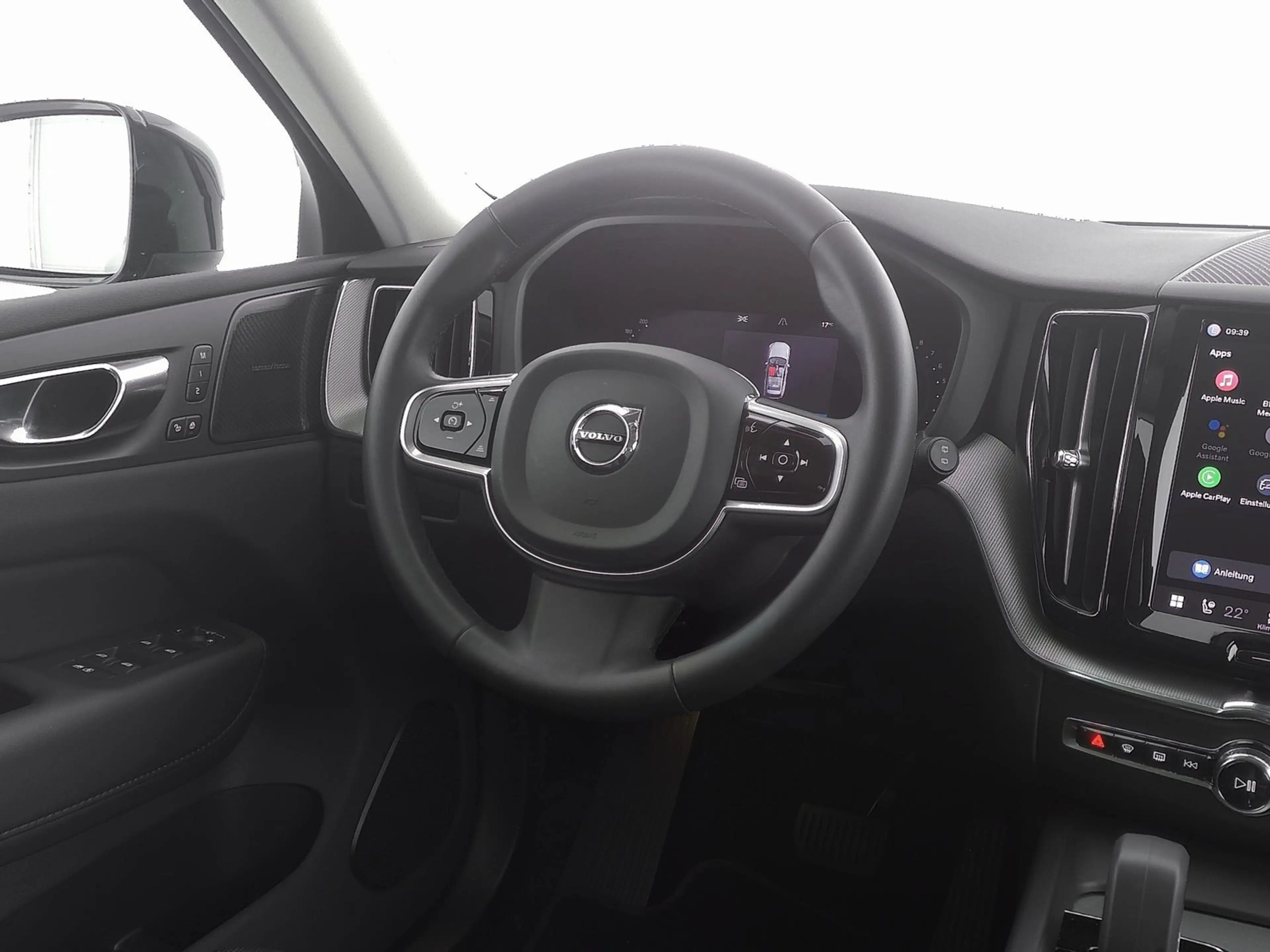 Volvo XC60 B4 Benzin Plus Dark LEDER*ACC*H&K-SOUND — photo 4