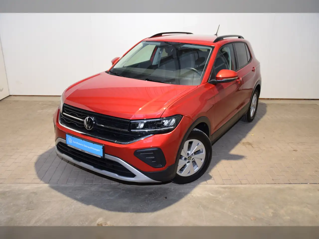 Volkswagen T-Cross TSI Life LED - Navi - Travel Assist 2