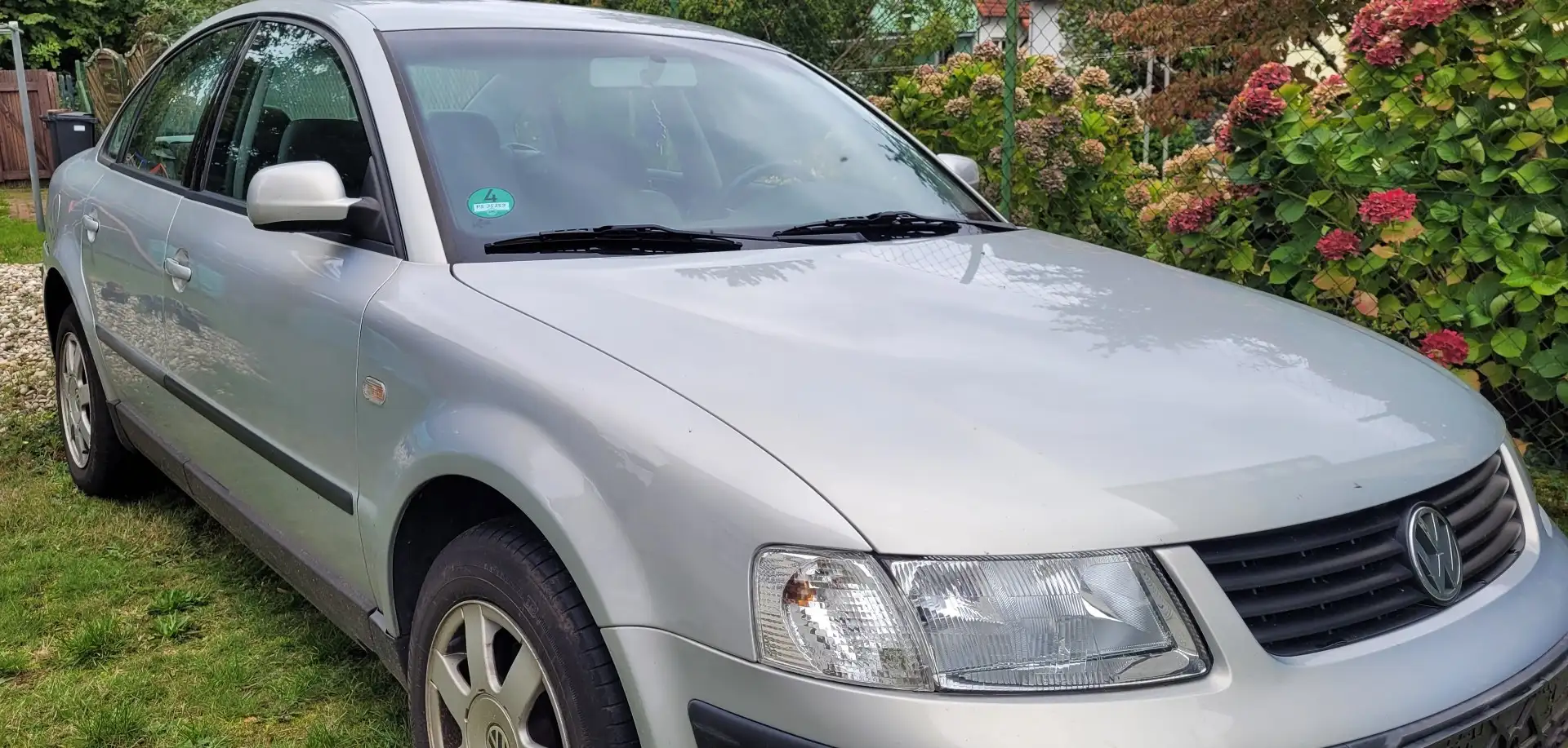 Volkswagen Passat 1.8 5V Edition - 2