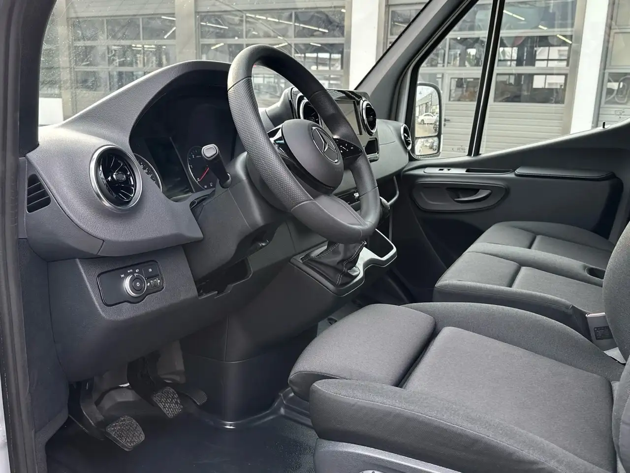 Mercedes-Benz Sprinter 315 CDI KA L2H2 MBUX Klima Kamera Totw. 13