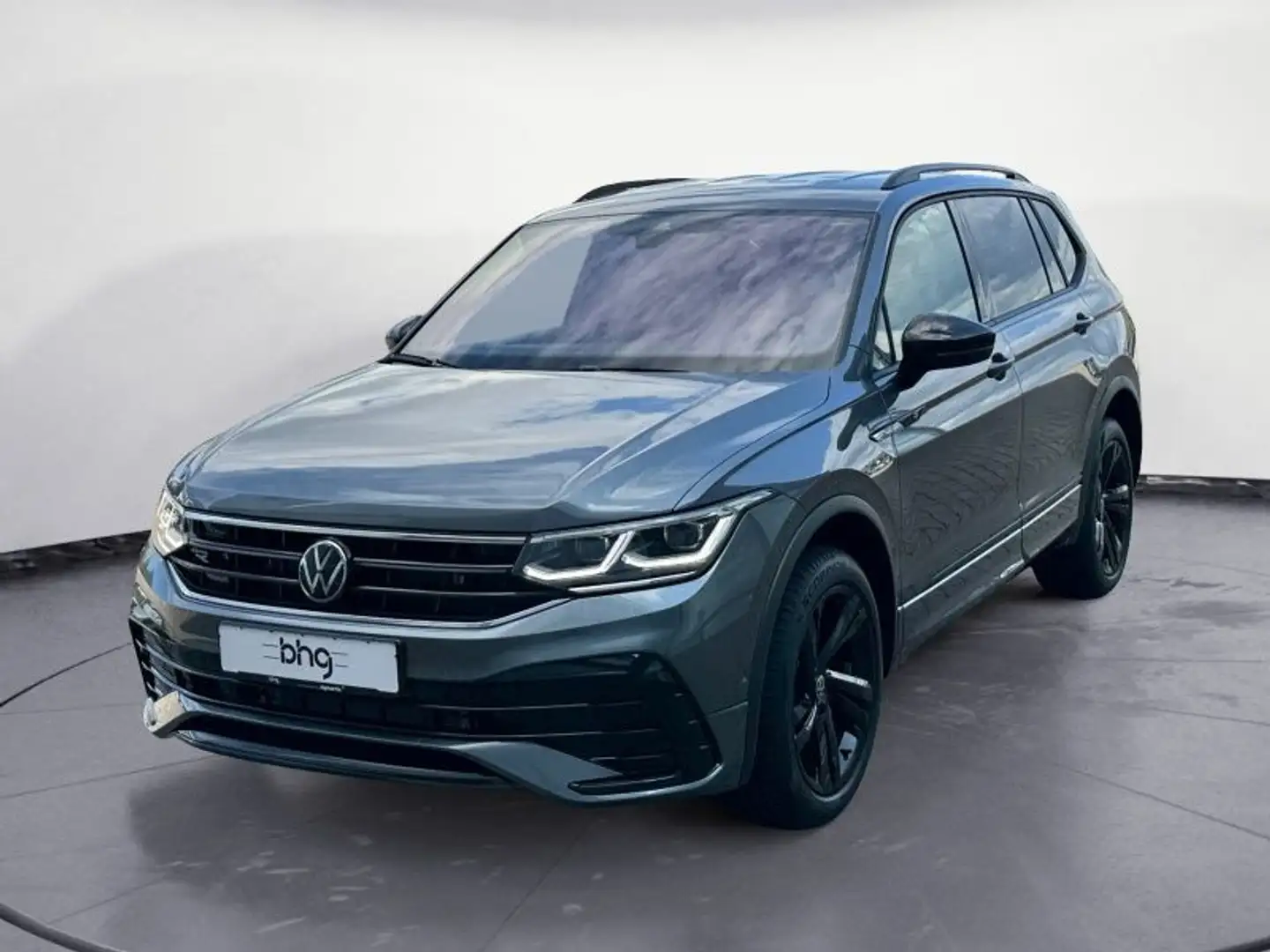 Volkswagen Tiguan Allspace R-Line 2,0 l TDI SCR 4MOTION  7- Szürke - 2