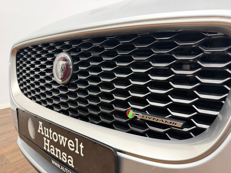 Jaguar E-Pace R-DYNAMIC/1.HD/AWD/LED/ACC/LEDER/ — photo 12
