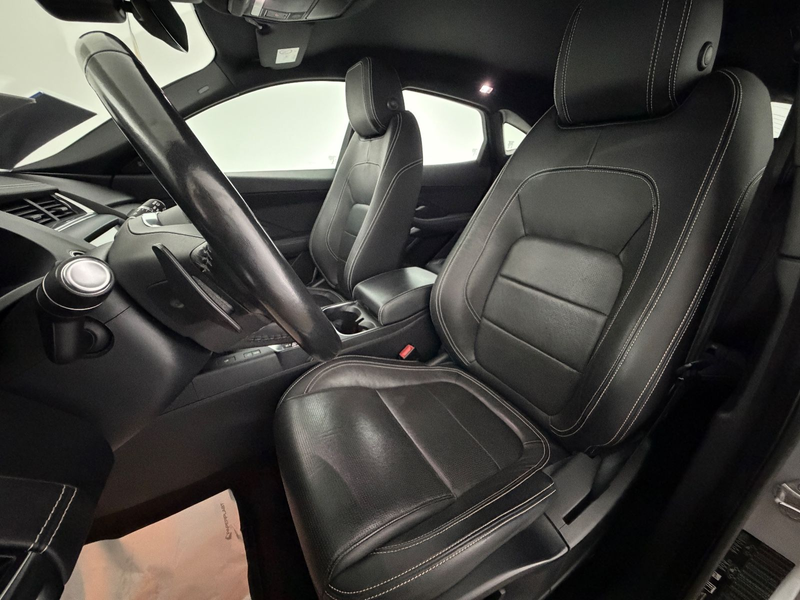 Jaguar E-Pace R-DYNAMIC/1.HD/AWD/LED/ACC/LEDER/ — photo 13