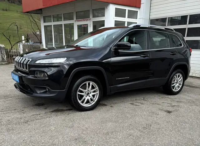 Jeep Cherokee Longitude 4WD