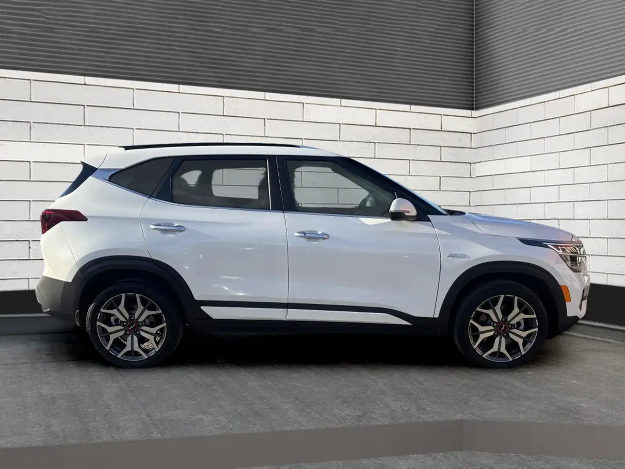 Kia Seltos снимка Kia Seltos