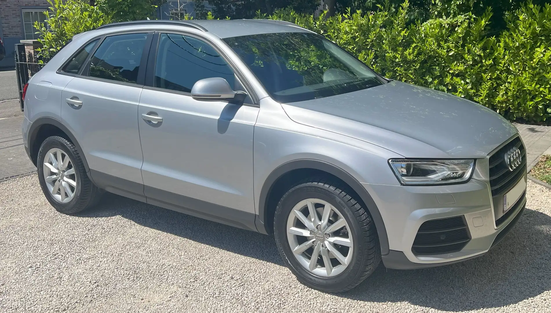 Audi Q3 Q3 2.0 TDi Argent - 1