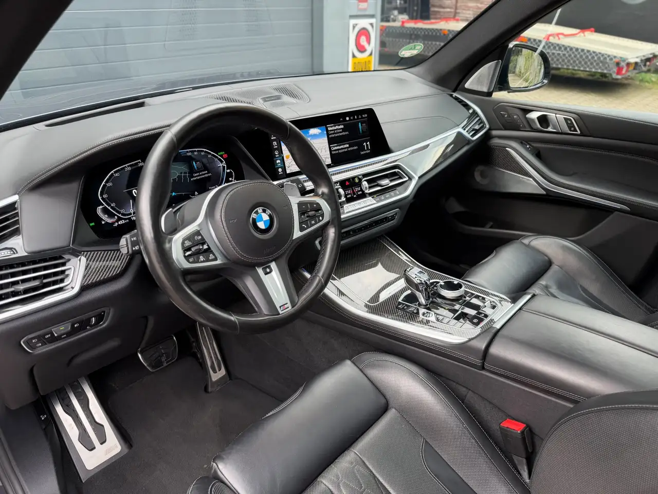 BMW X5 XDrive45e High Executive B&W Skylounge M Sea, миниатюра 27