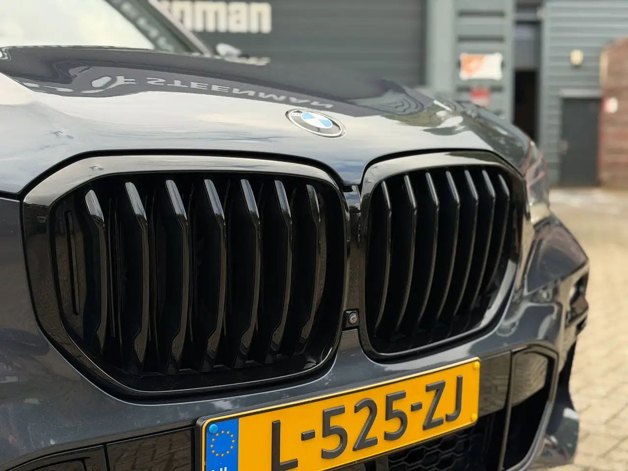 BMW X5 XDrive45e High Executive B&W Skylounge M Sea, миниатюра 11
