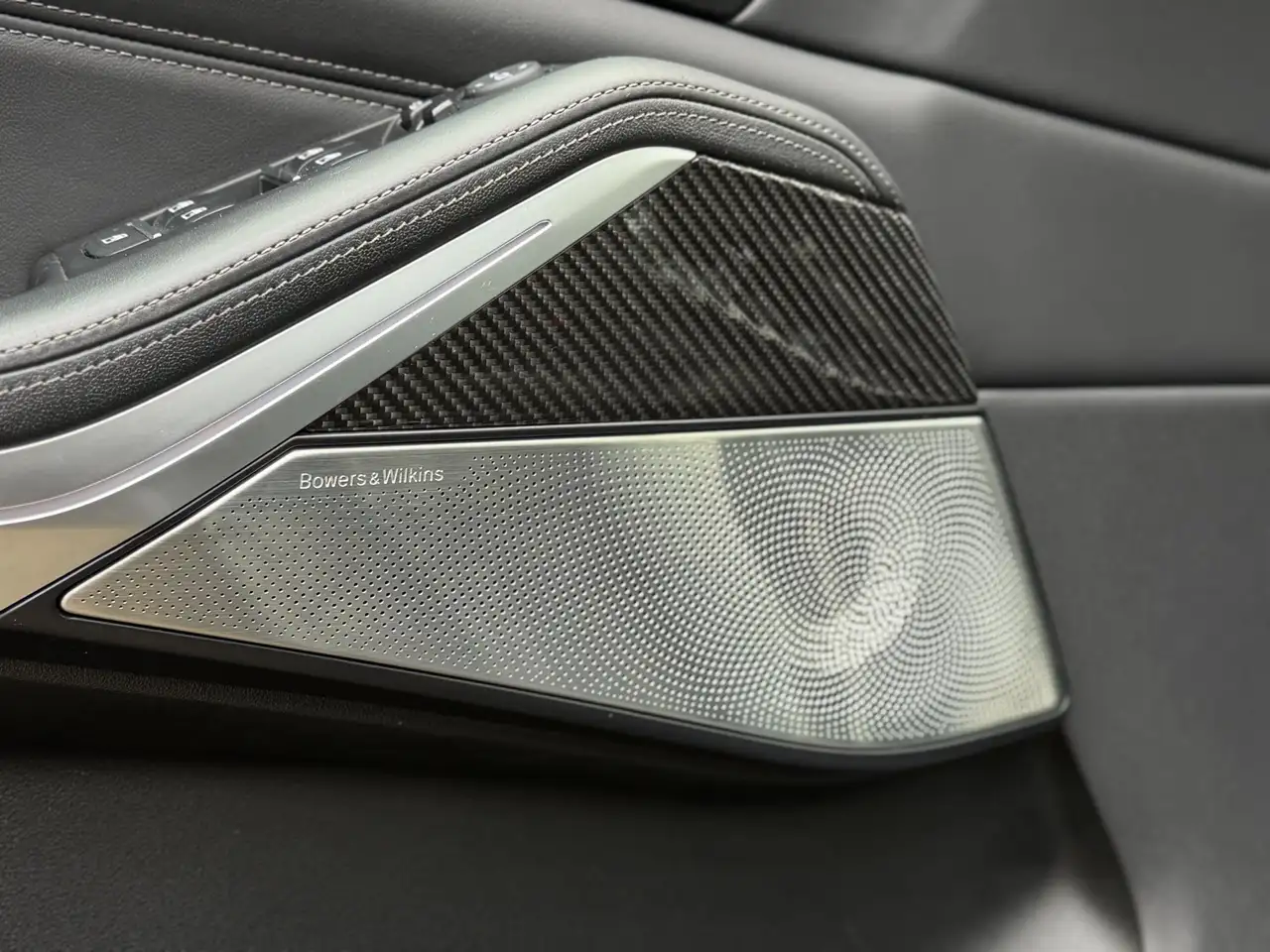 BMW X5 XDrive45e High Executive B&W Skylounge M Sea, миниатюра 24