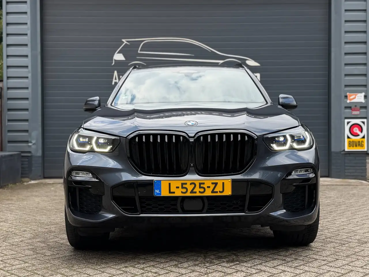BMW X5 XDrive45e High Executive B&W Skylounge M Sea, миниатюра 13