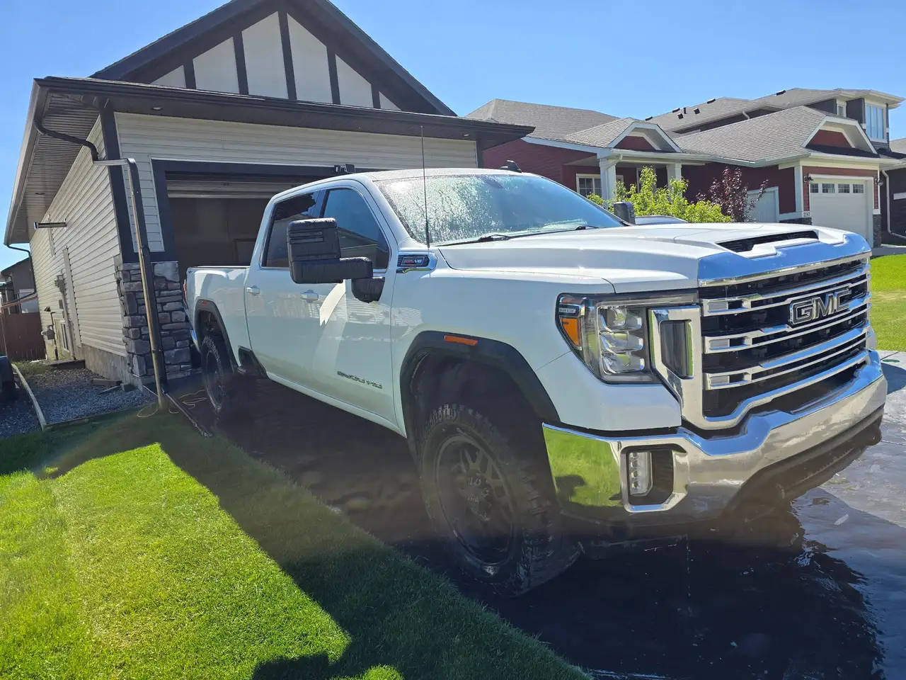 GMC Sierra 2500HD photo GMC Sierra 2500HD