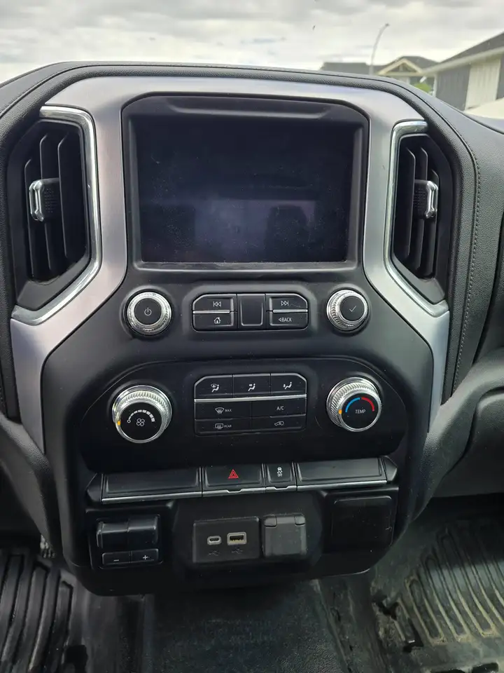 GMC Sierra 2500HD photo GMC Sierra 2500HD