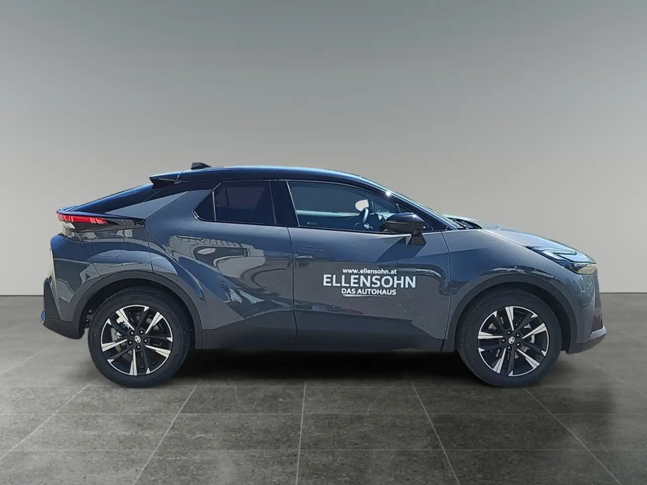 Toyota C-HR 2026 — фото 6