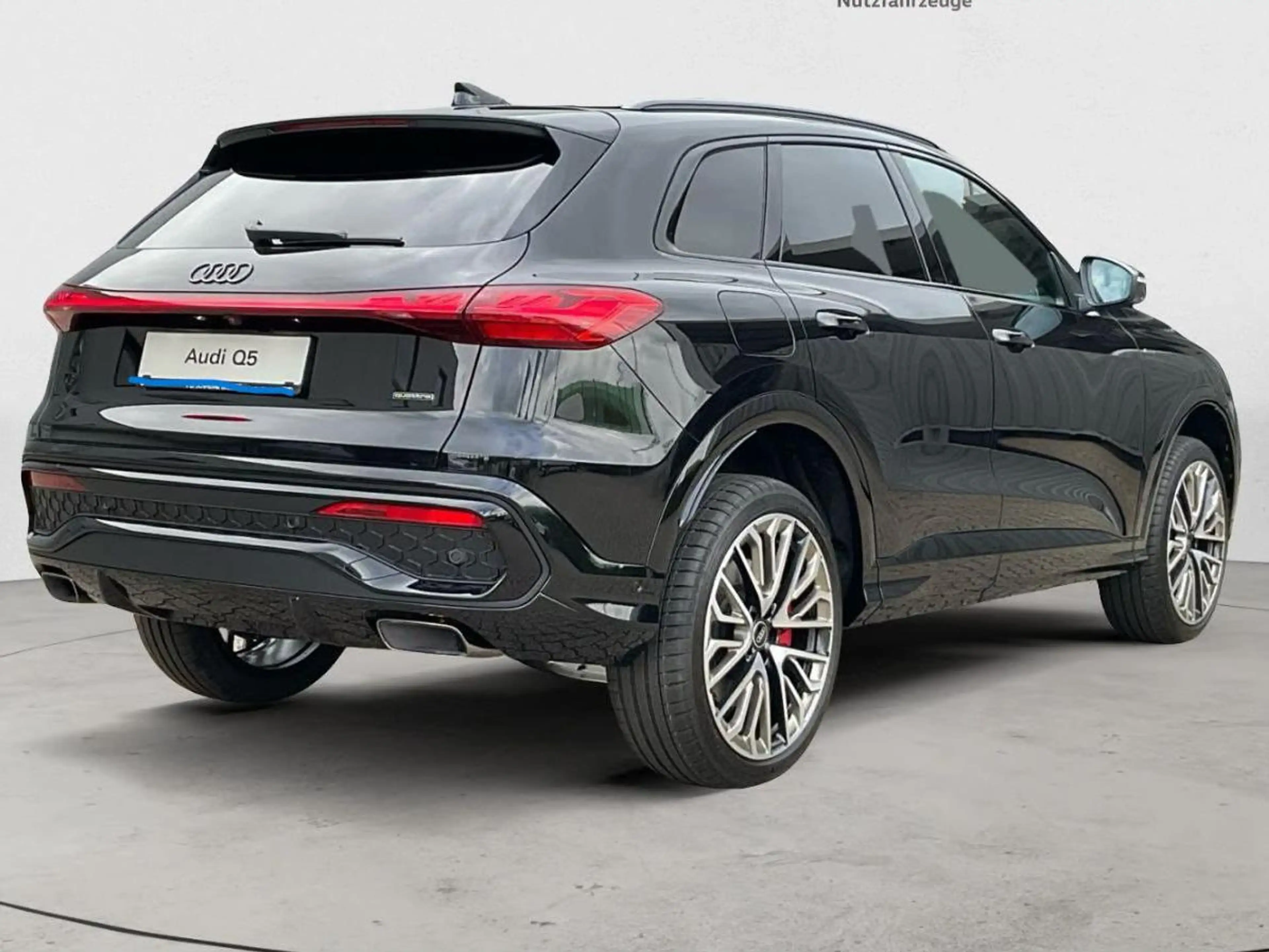 Audi Q5 2.0 TFSI e-hybrid quattro S edition Competition 36 — photo 3