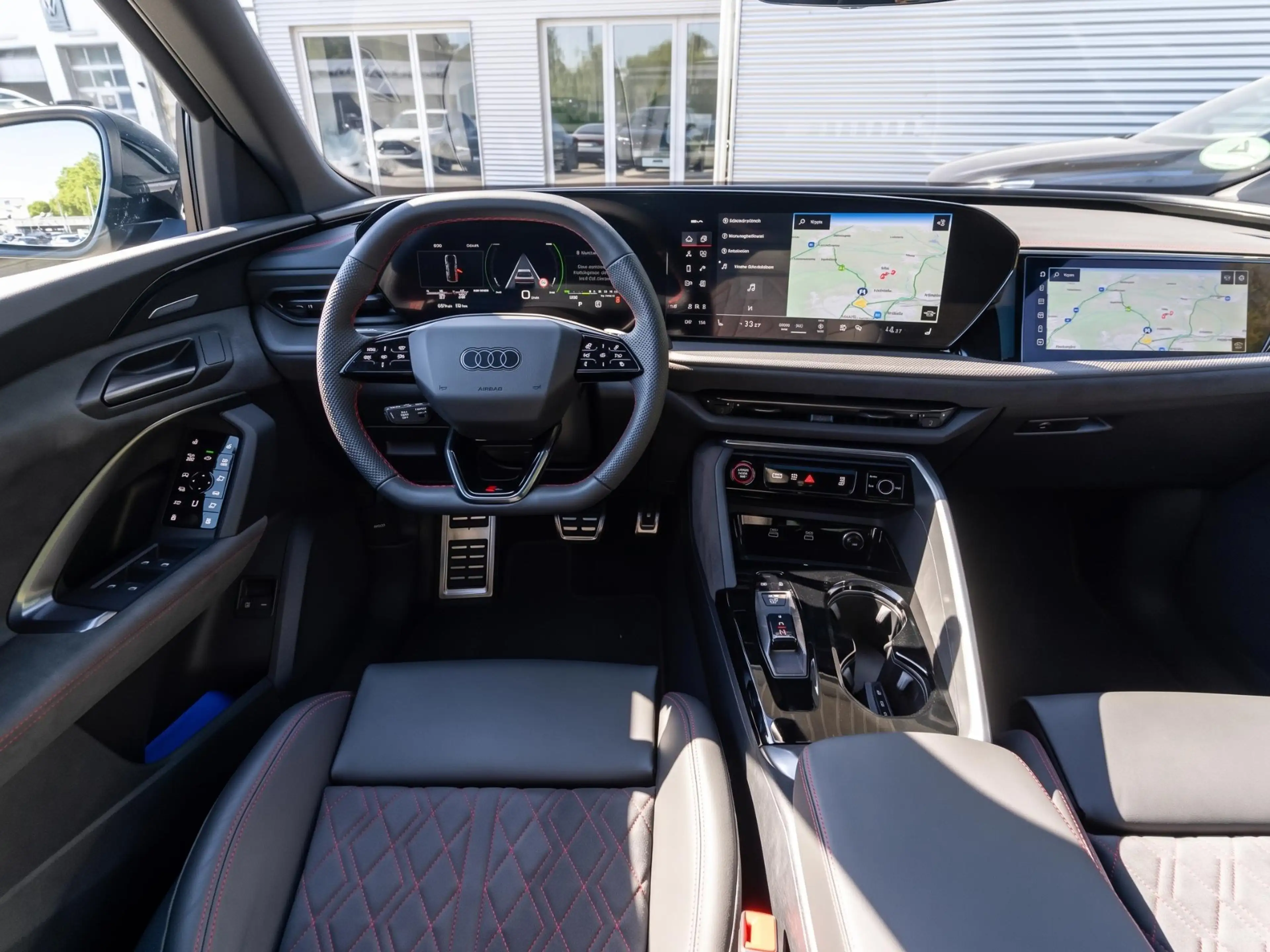 Audi Q5 2.0 TFSI e-hybrid quattro S edition Competition 36 — photo 4