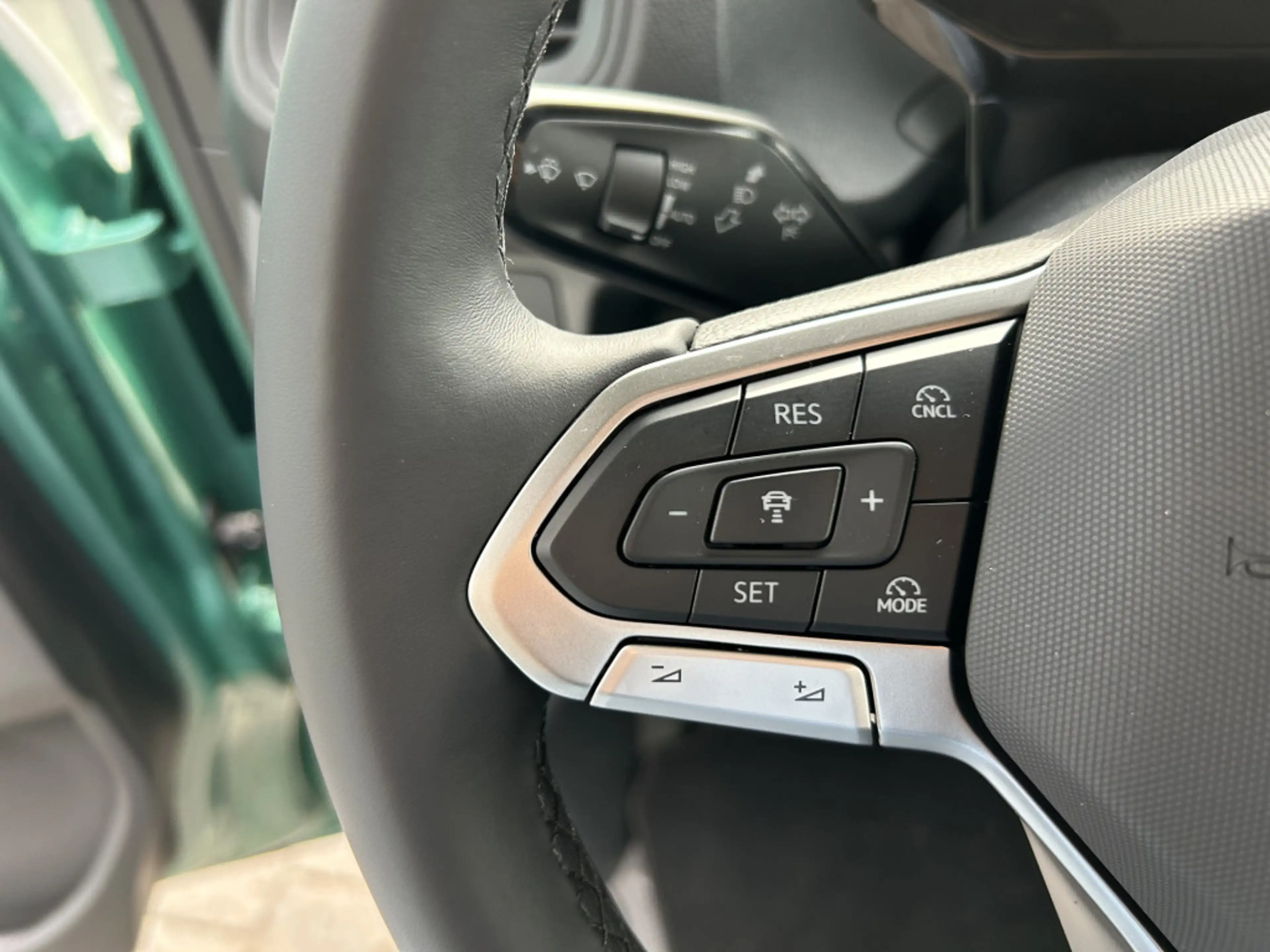 Volkswagen ID. Buzz Cargo Bulli Limited Edition 79 kWh — photo 13