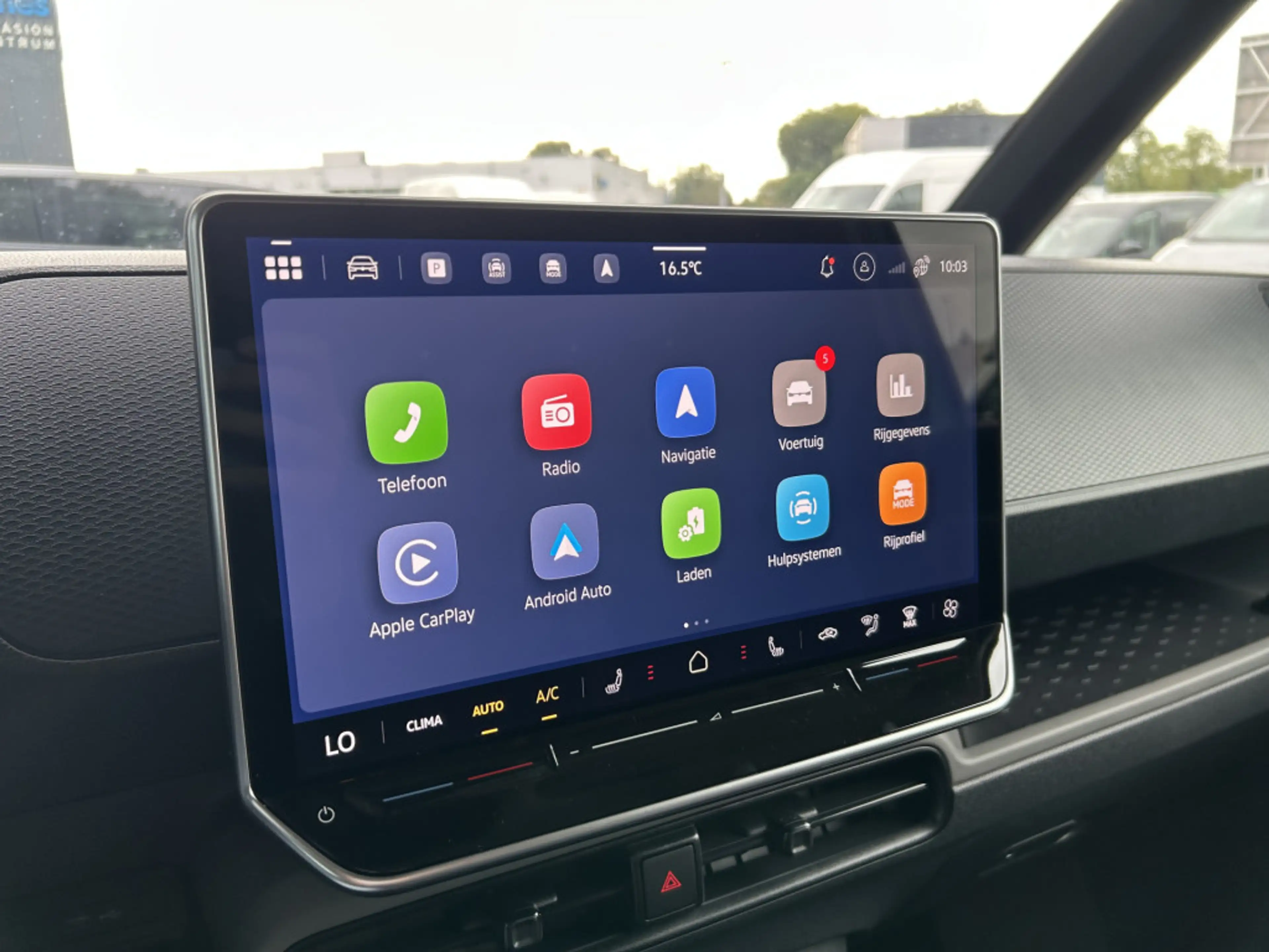 Volkswagen ID. Buzz Cargo Bulli Limited Edition 79 kWh — photo 15
