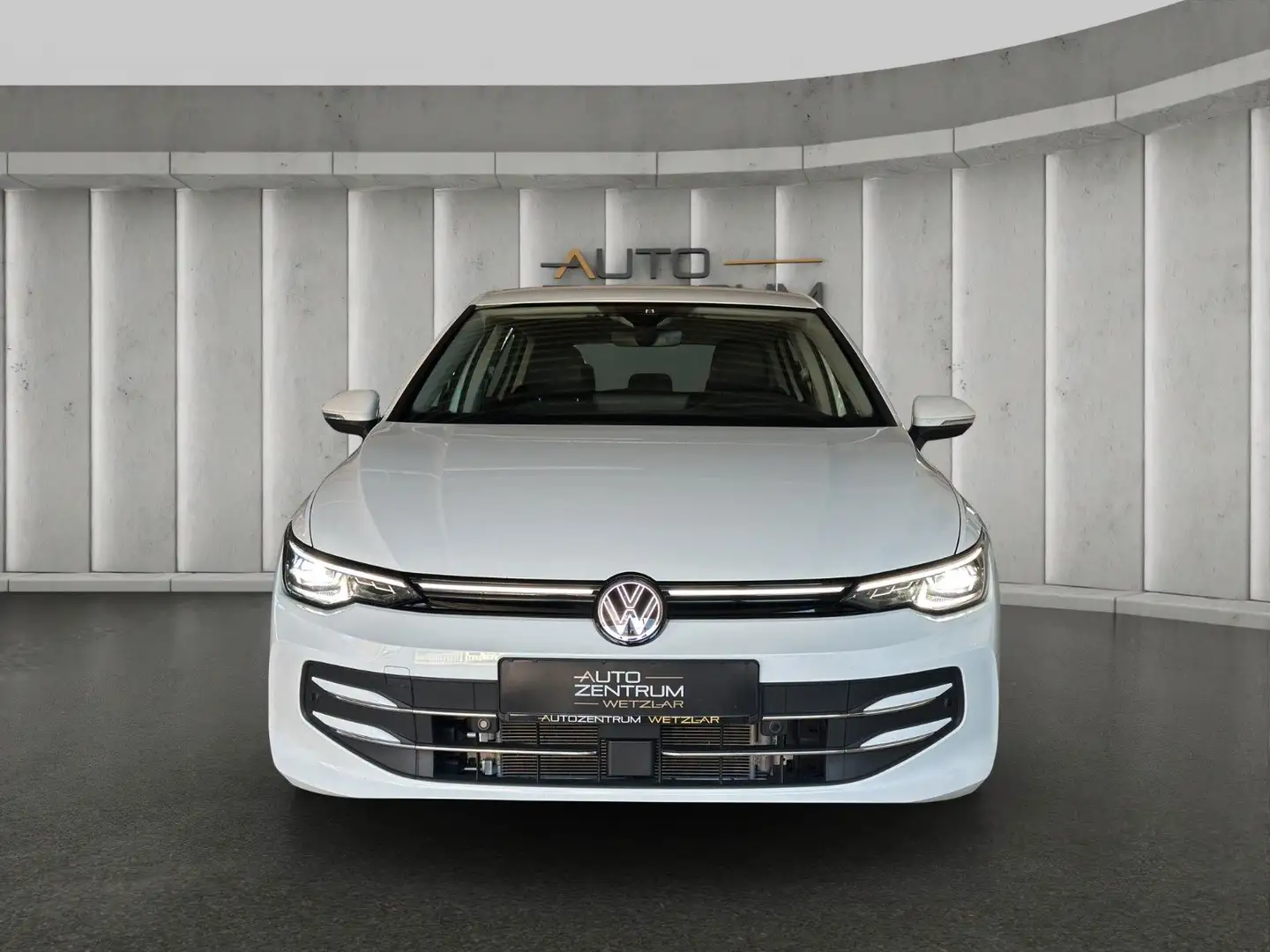 Volkswagen Golf VIII Lim DSG MATRIX LED HUD MASSAGE KAMERA Blanc - 2