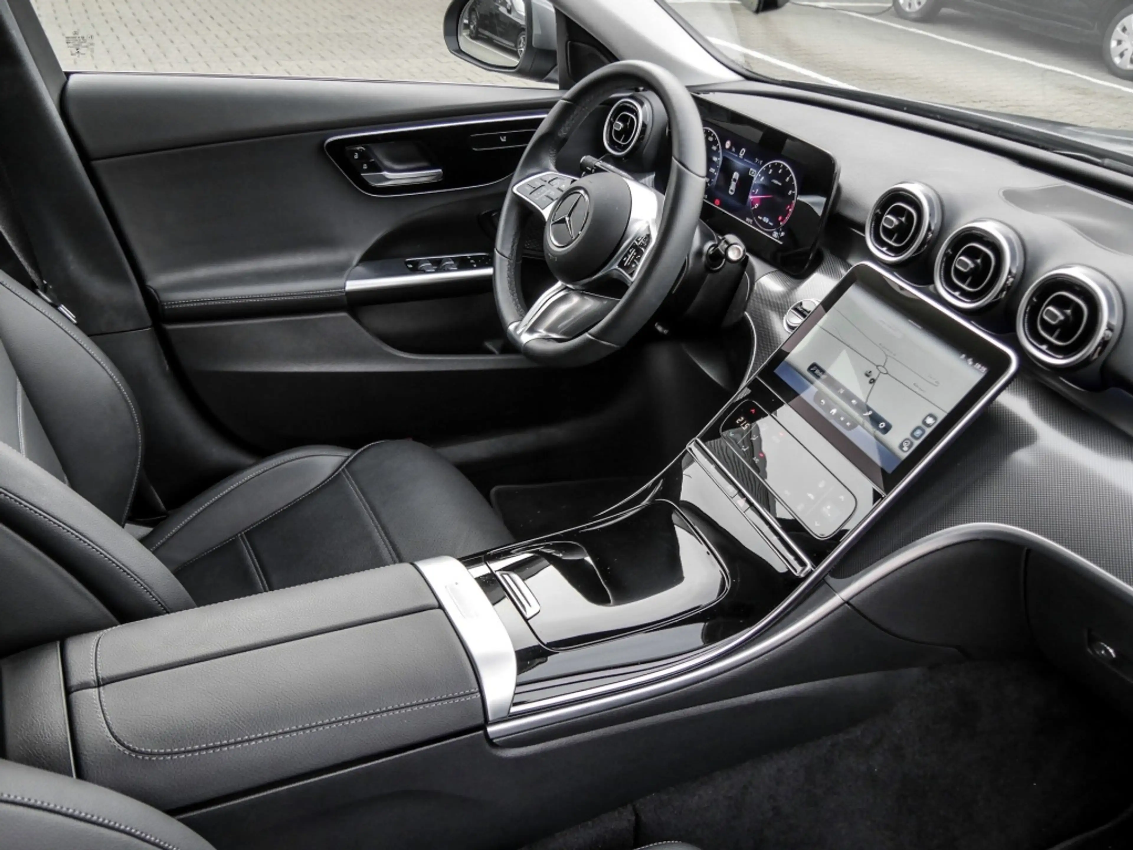 Mercedes-Benz C 200 Avantgrade/LED/Cam/Navi/Ambi/Tempomat — photo 4