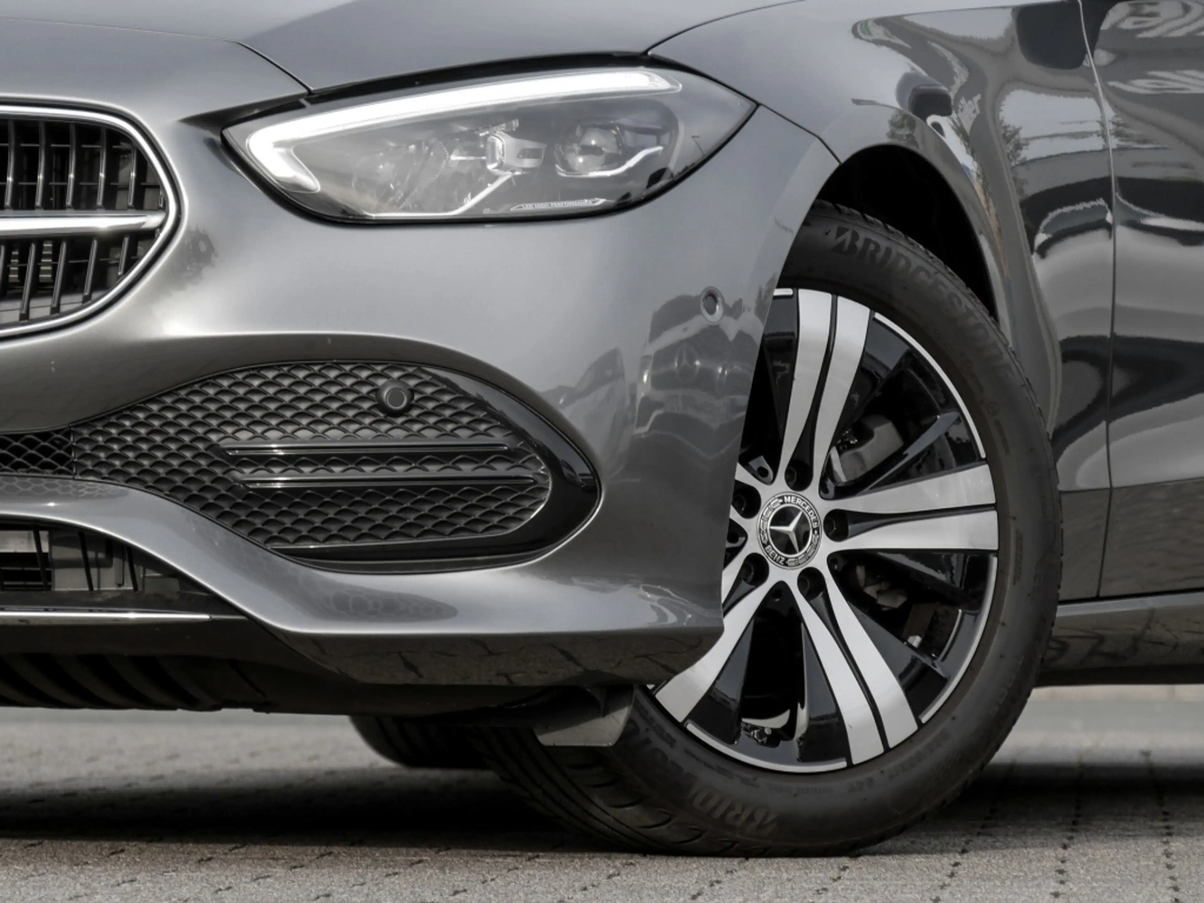 Mercedes-Benz C 200 Avantgrade/LED/Cam/Navi/Ambi/Tempomat — photo 6