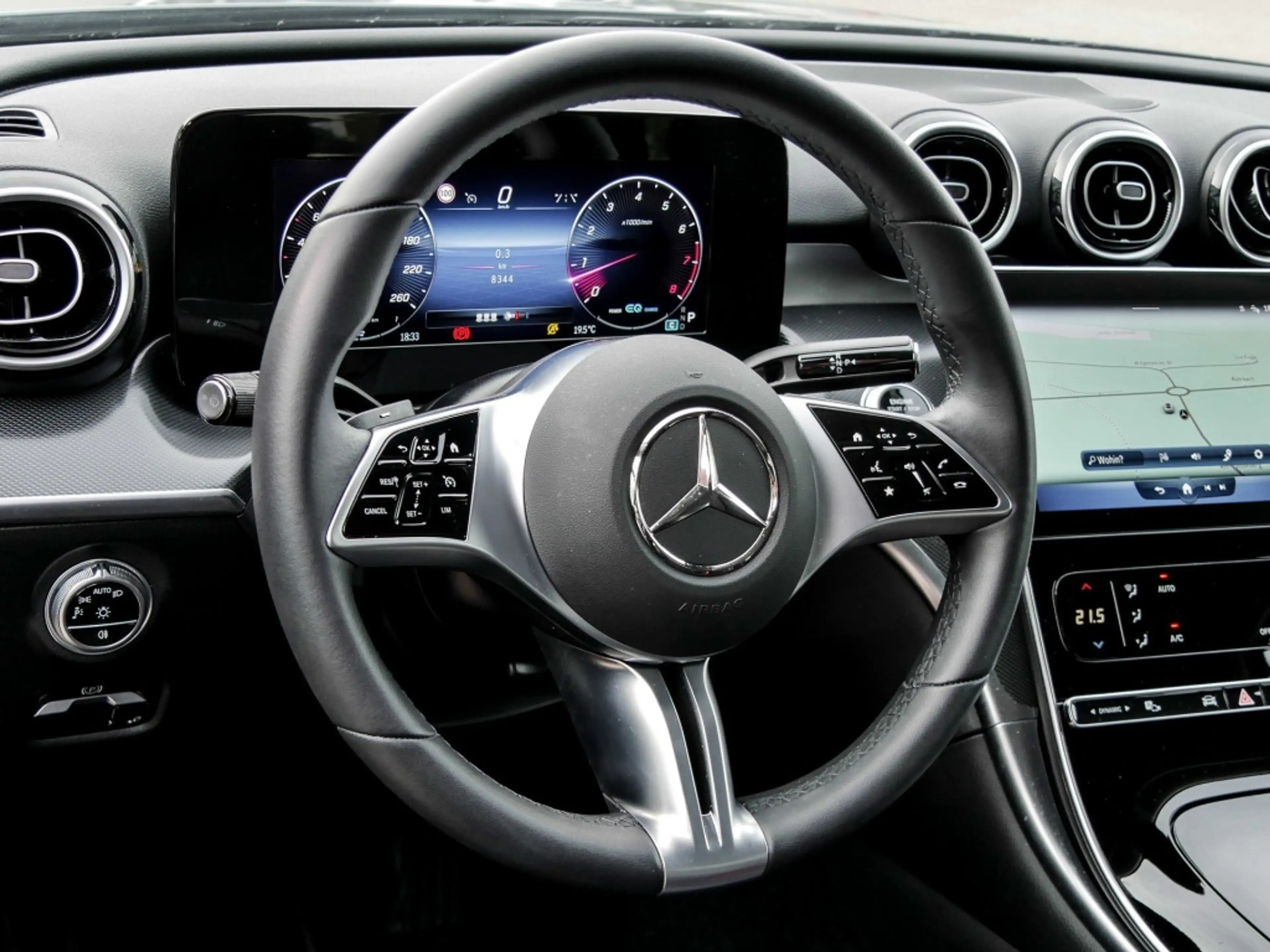 Mercedes-Benz C 200 Avantgrade/LED/Cam/Navi/Ambi/Tempomat — photo 9