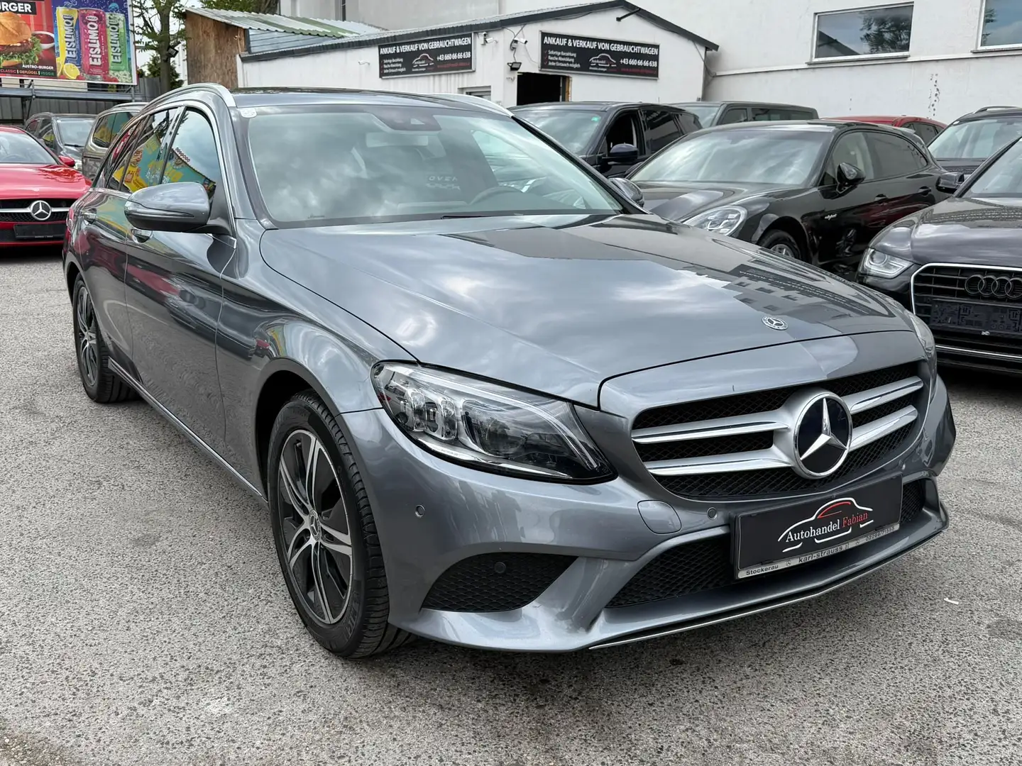 Mercedes-Benz C 180 d T Automatik 122PS neues Pickerl und Services Grau - 1