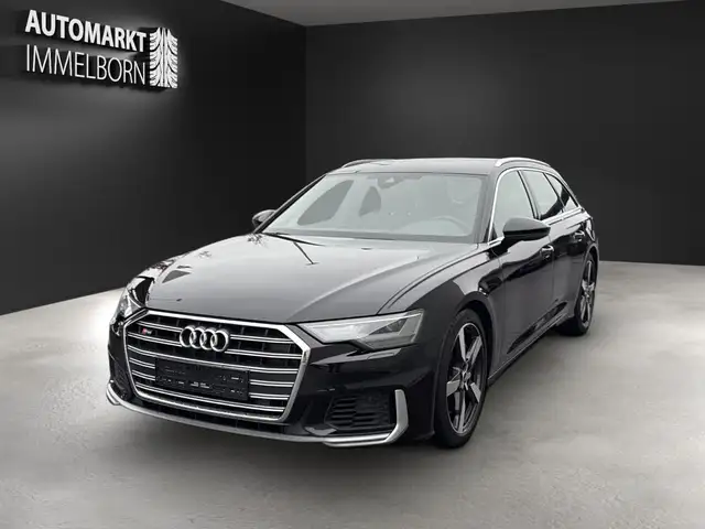 Audi S6 view 3