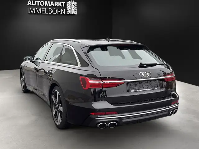 Audi S6 view 5