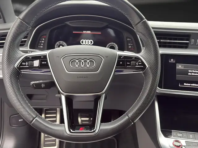 Audi S6 view 14