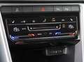 Volkswagen T-Roc 1.5 TSI Life Business | Trekhaak | Navi | Stoelver Zwart - thumbnail 26