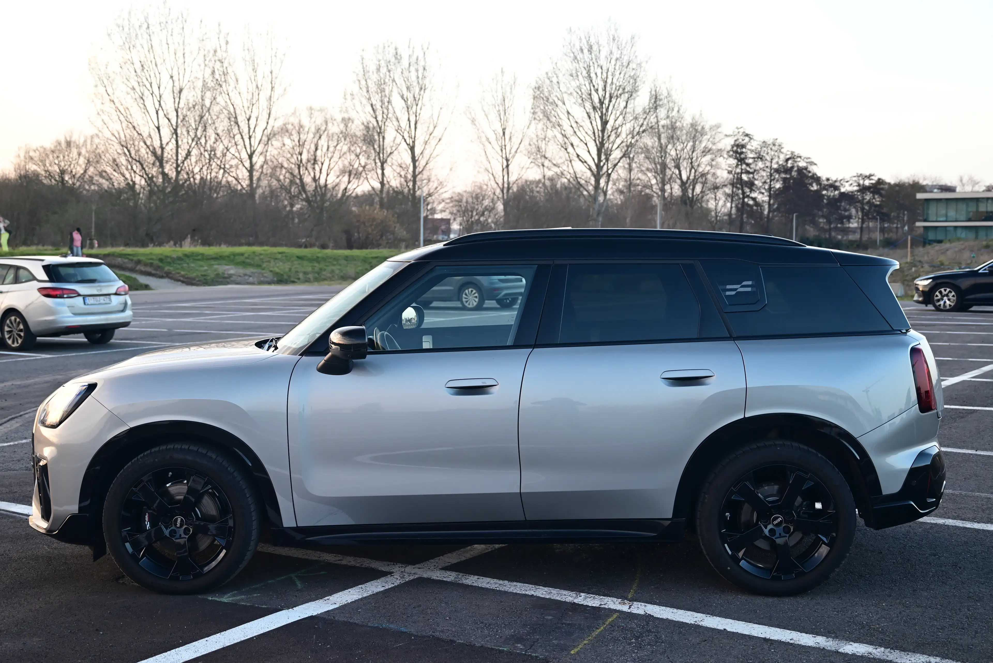 MINI Countryman C JCW TRIM / AUT / SUNROOF / LEATHER / 360 CAMERA — photo 5