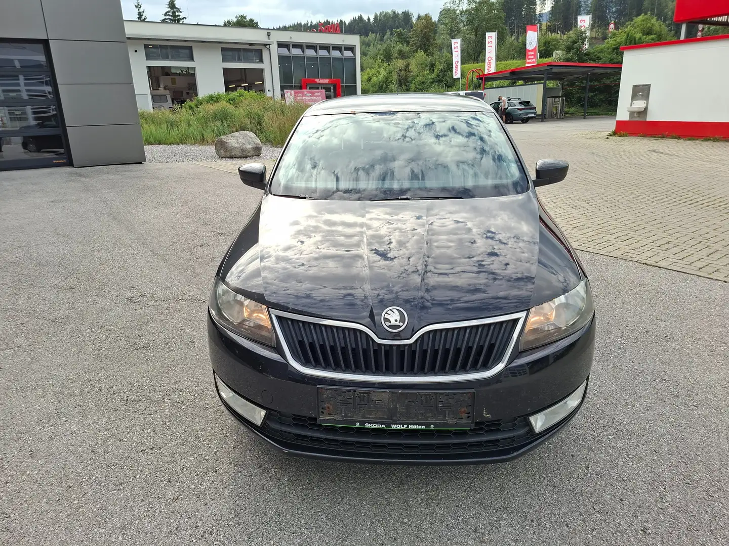 Skoda Rapid/Spaceback Ambition Schwarz - 2