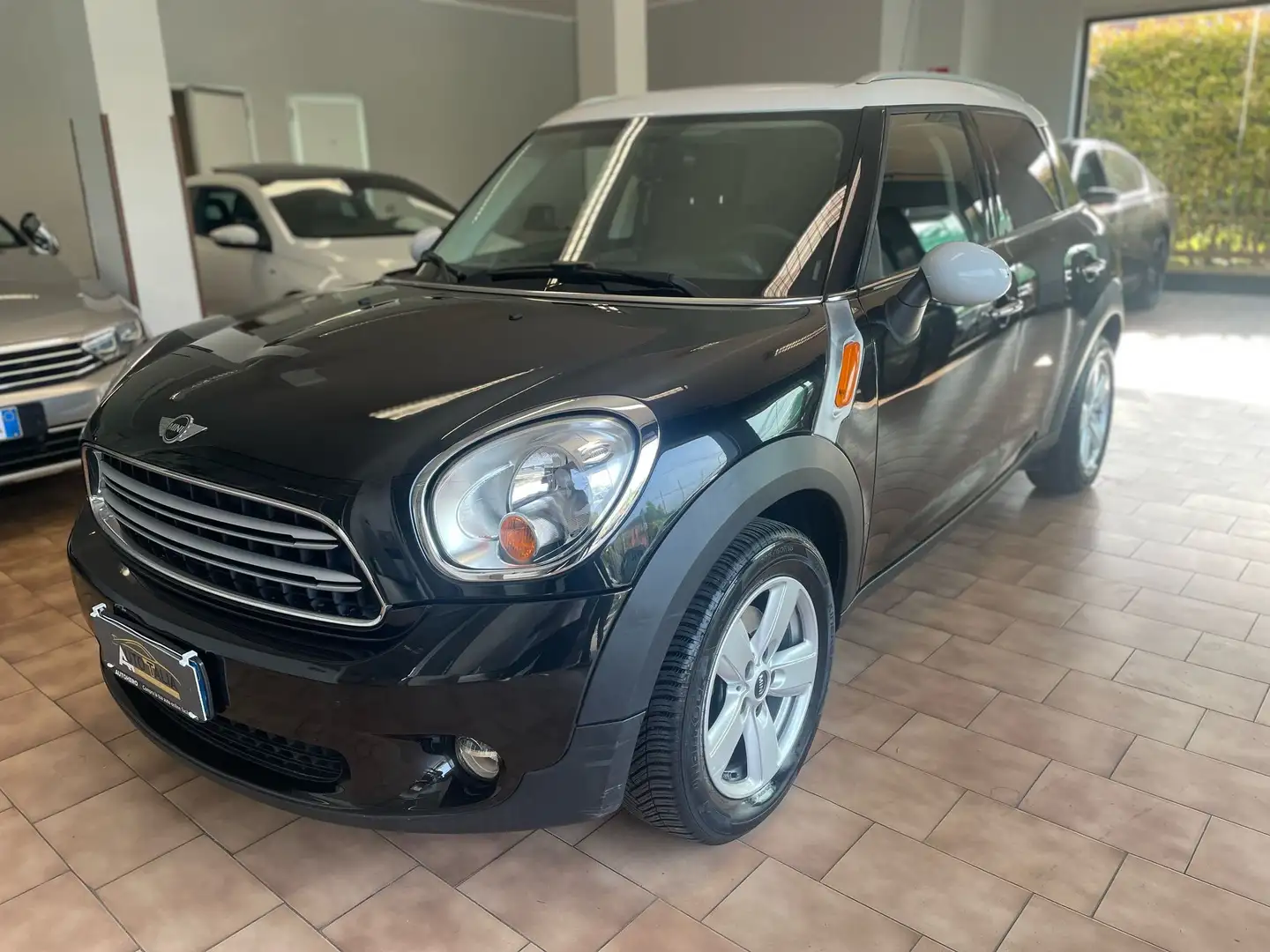 MINI Cooper D Countryman 1.6 Cooper D Business EURO6*NEOPATENTATI Zwart - 1