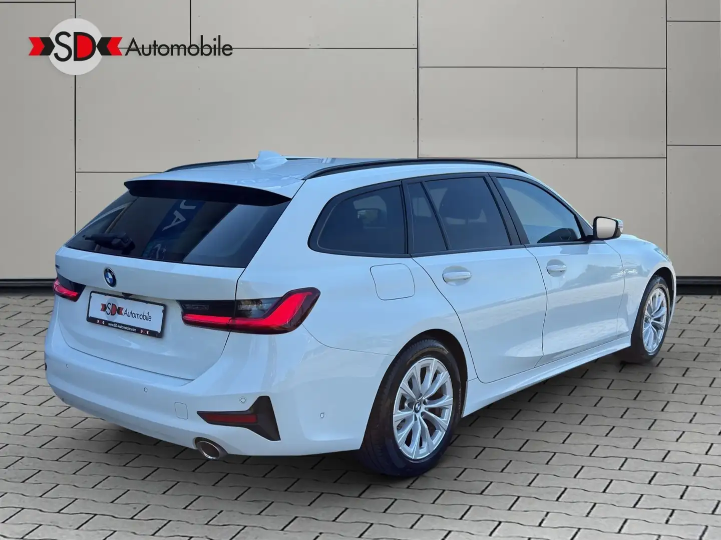 BMW 320 d xDrive LED Head-Up Live Cockpit BLIS ACC M Blanc - 2