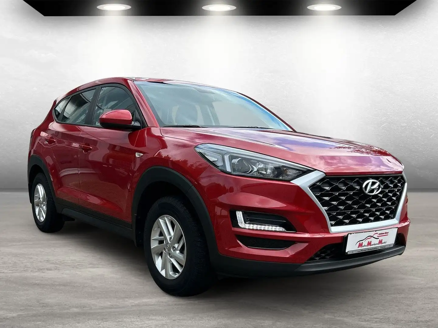 Hyundai TUCSON Pure 2WD Rot - 2