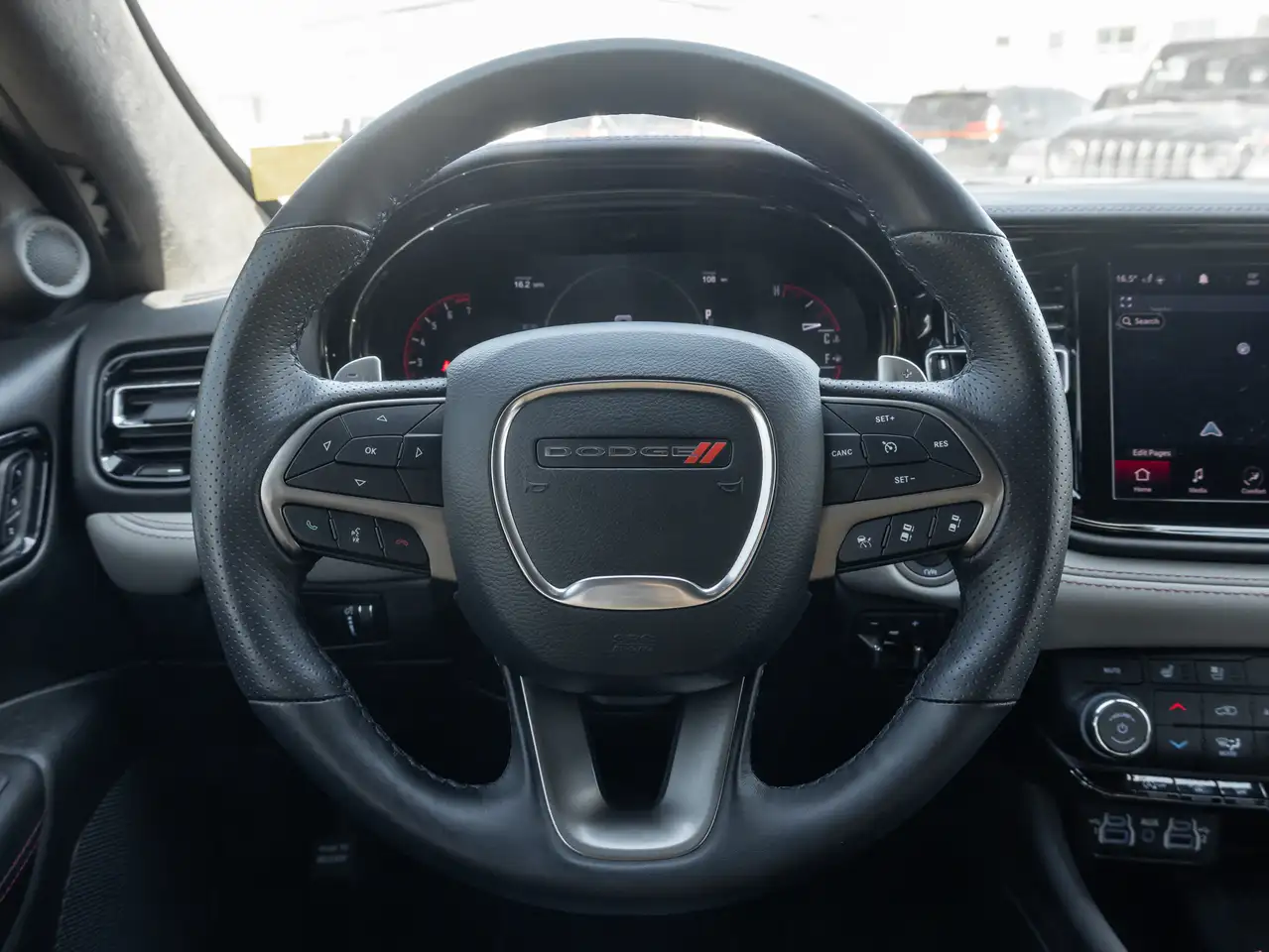 Dodge Durango снимка Dodge Durango