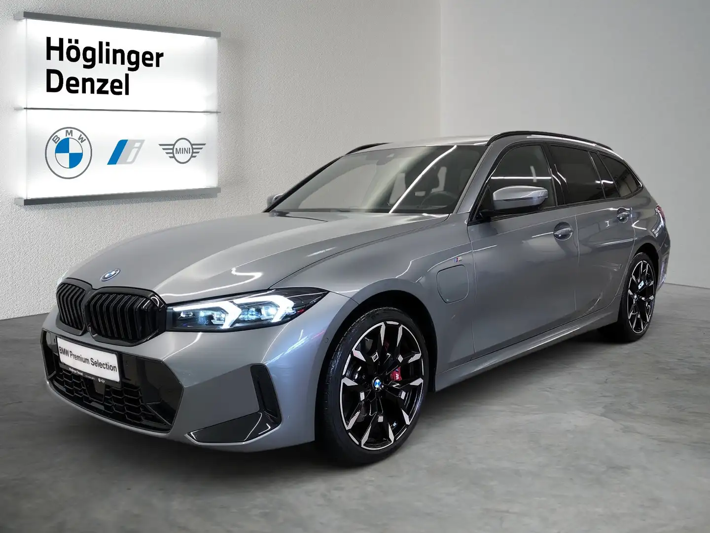 BMW 330 e xDrive Grau - 2