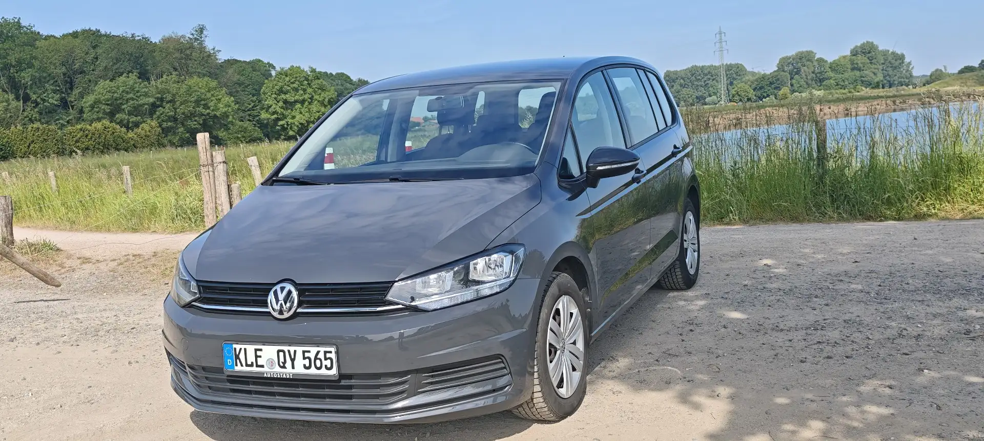 Volkswagen Touran Trendline BMT/Start-Stopp - 1
