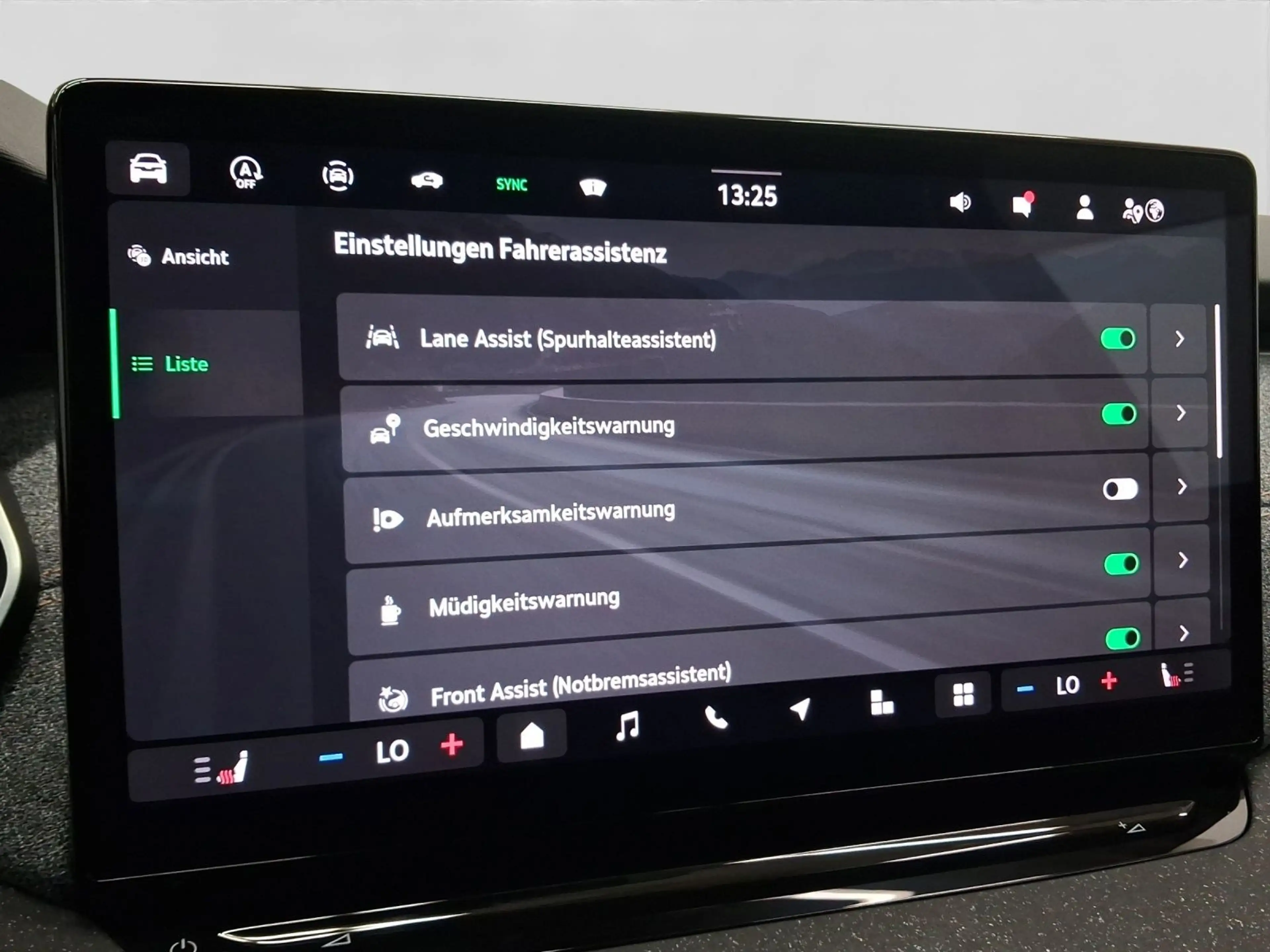 Skoda Octavia Combi 2.0 TDI DSG TOUR MATRIX LM17 HuD 3 — photo 12