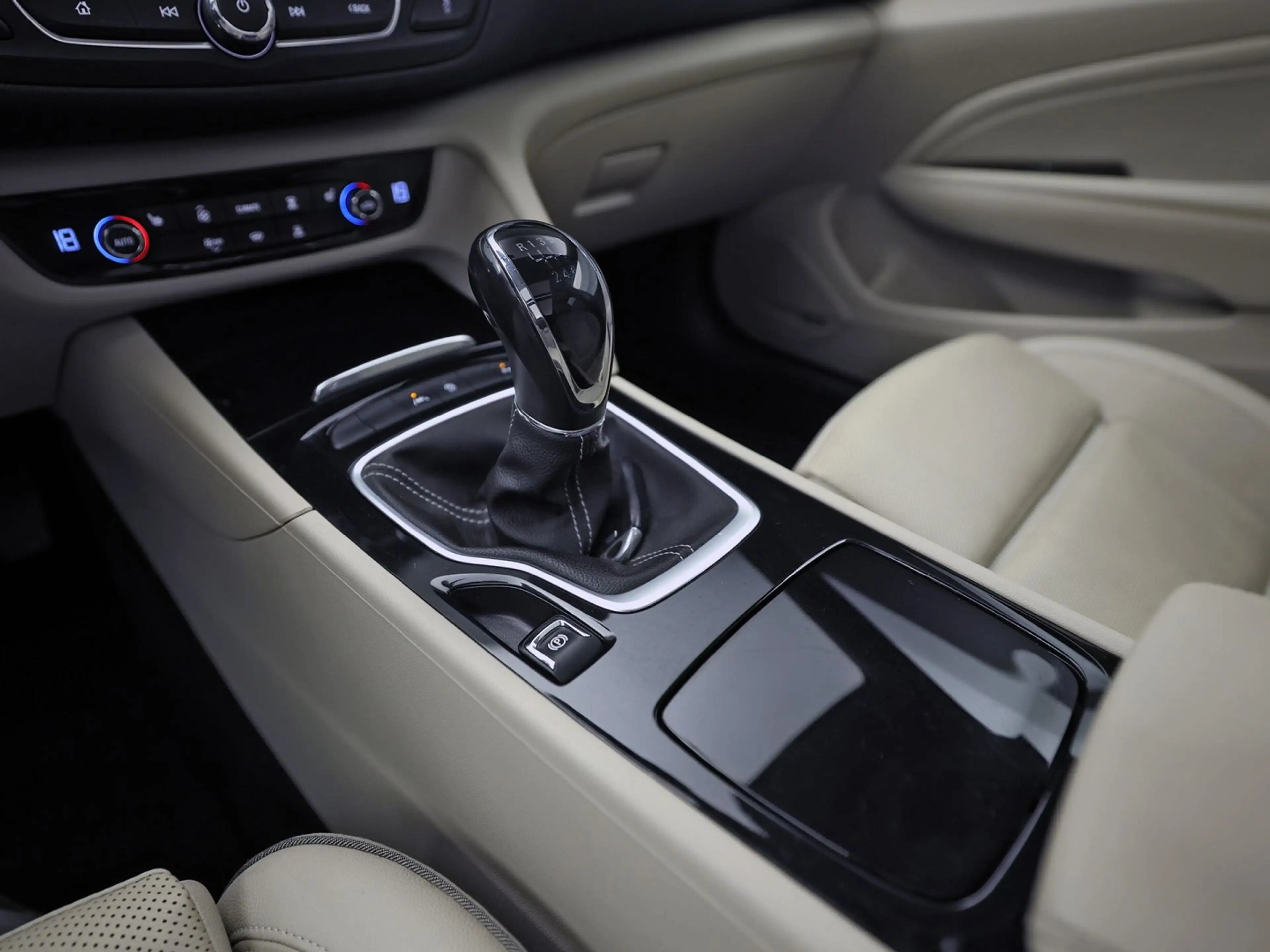 Opel Insignia 1.5 Turbo Innovation Sport Pack 165Pk (PANORAMADAK — photo 28