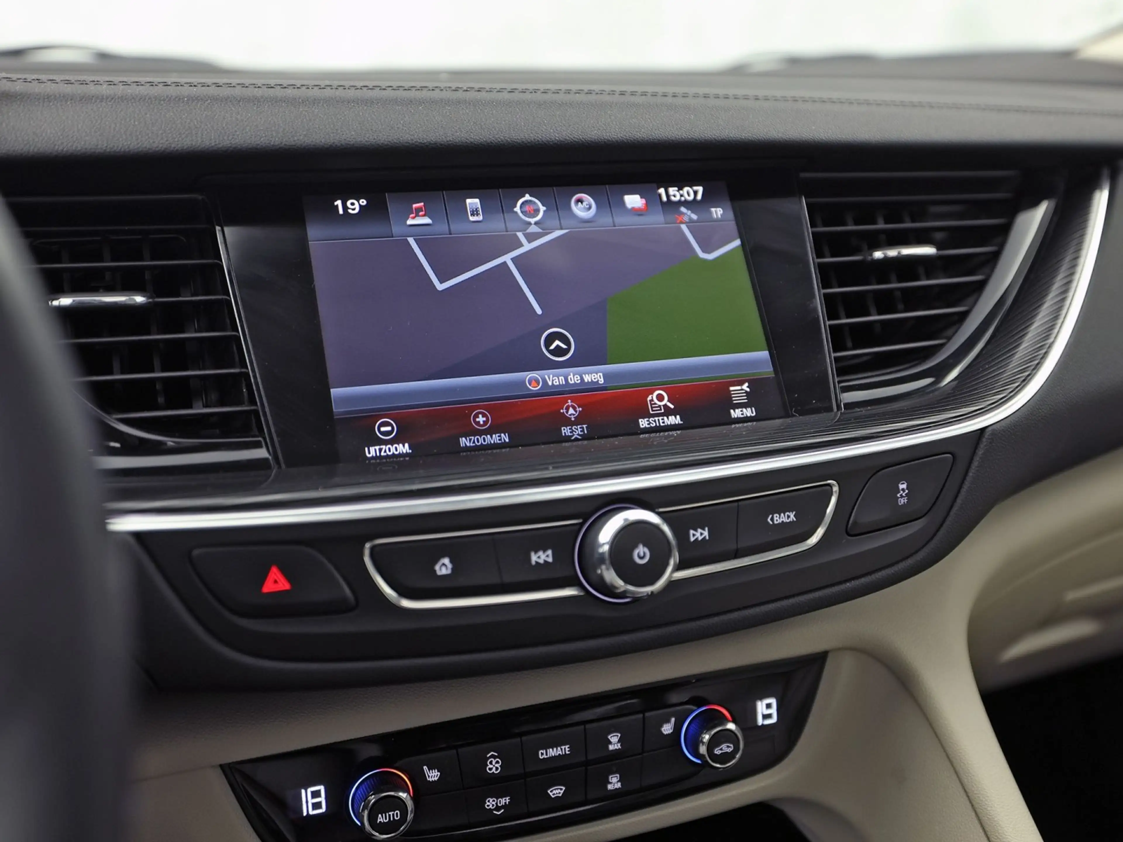 Opel Insignia 1.5 Turbo Innovation Sport Pack 165Pk (PANORAMADAK — photo 9