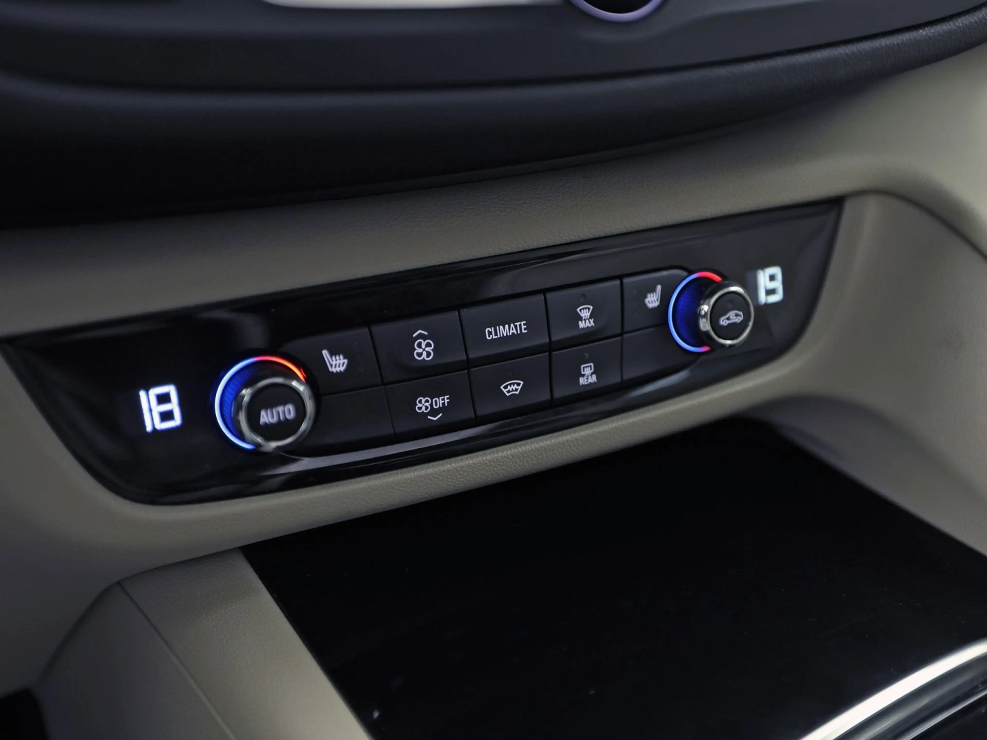 Opel Insignia 1.5 Turbo Innovation Sport Pack 165Pk (PANORAMADAK — photo 10