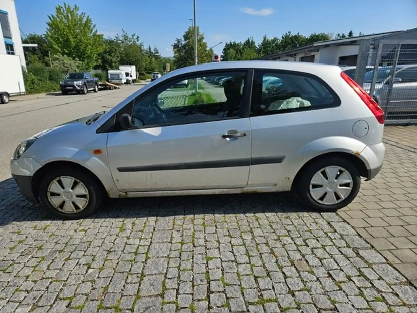 Ford Fiesta Basis - Kein TÜV - Grau - 1