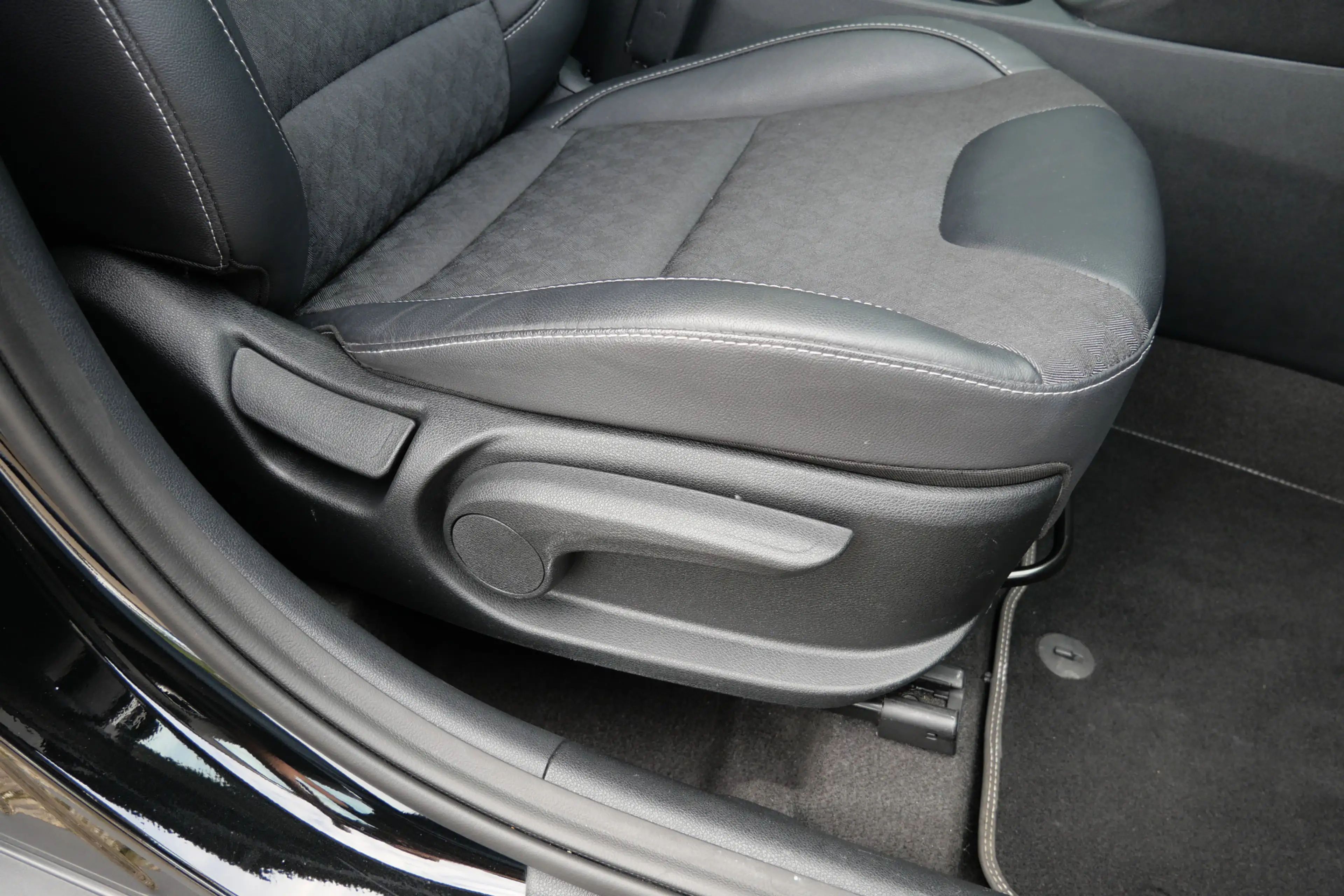 Kia Niro 1.6 GDi Hybrid DynamicLine | NL-Auto | Dealer Onde — photo 37