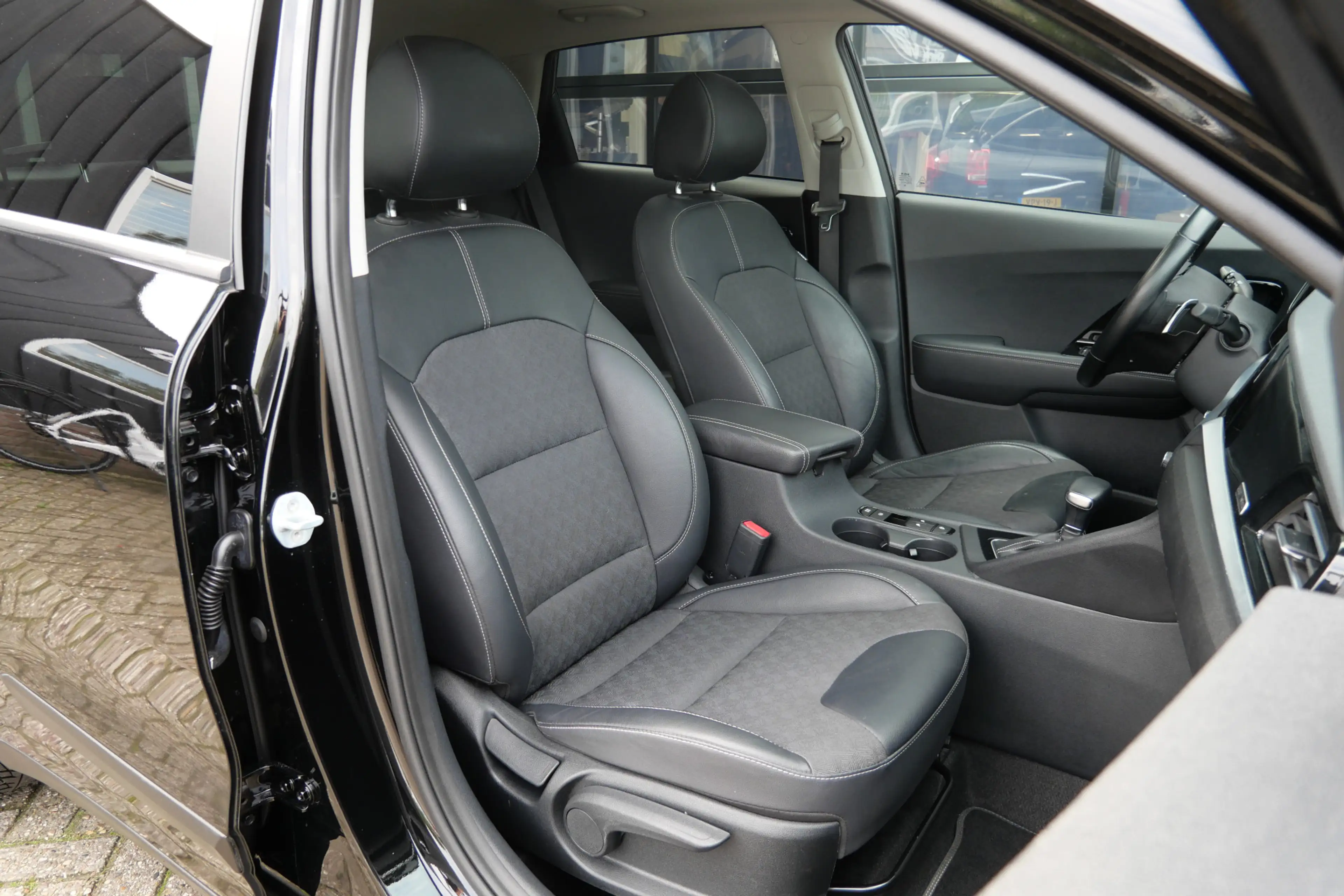 Kia Niro 1.6 GDi Hybrid DynamicLine | NL-Auto | Dealer Onde — photo 2