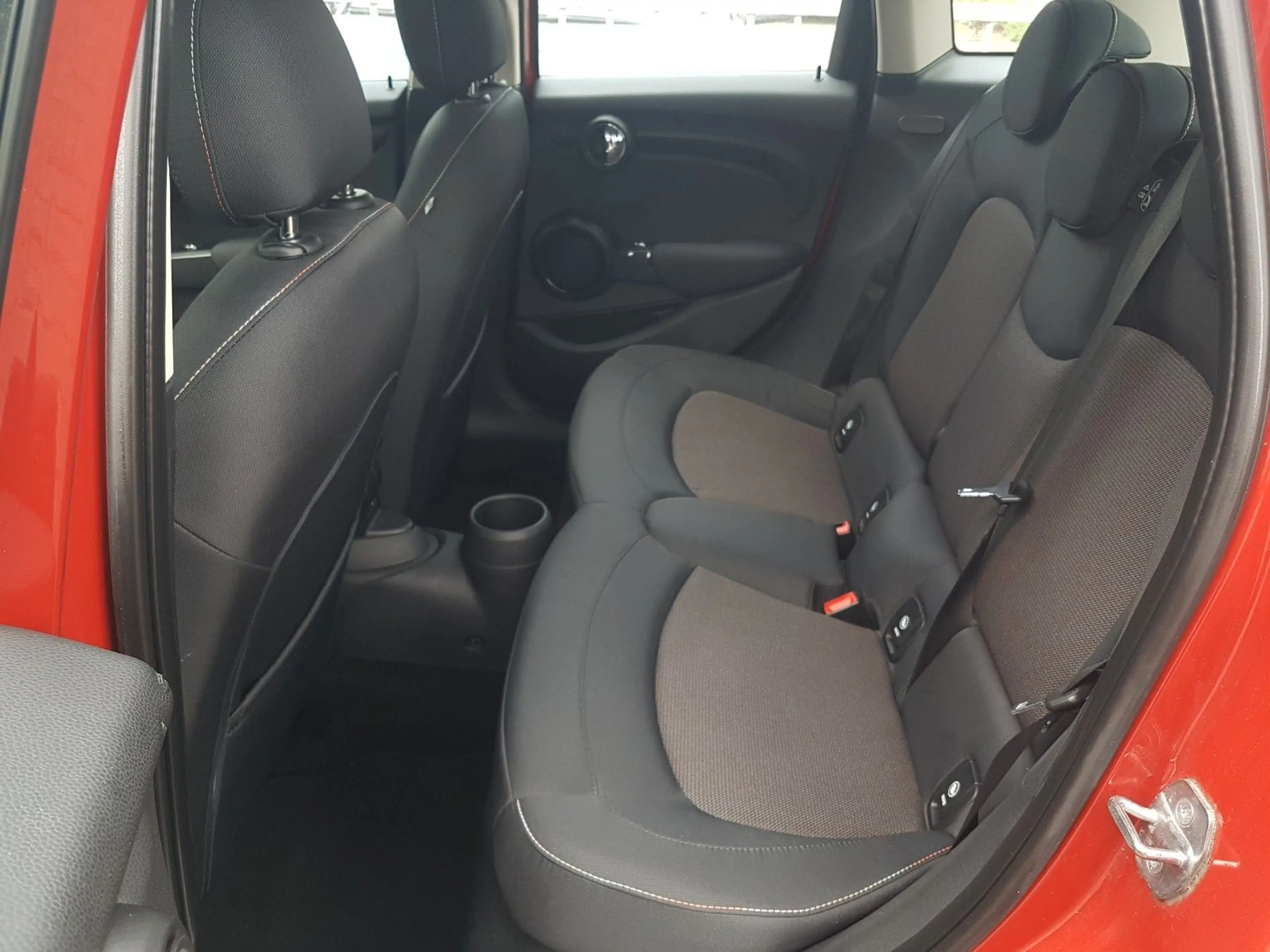MINI One D Salt 5-türer Navi Sitzheizung Alu 1.Hand — photo 14