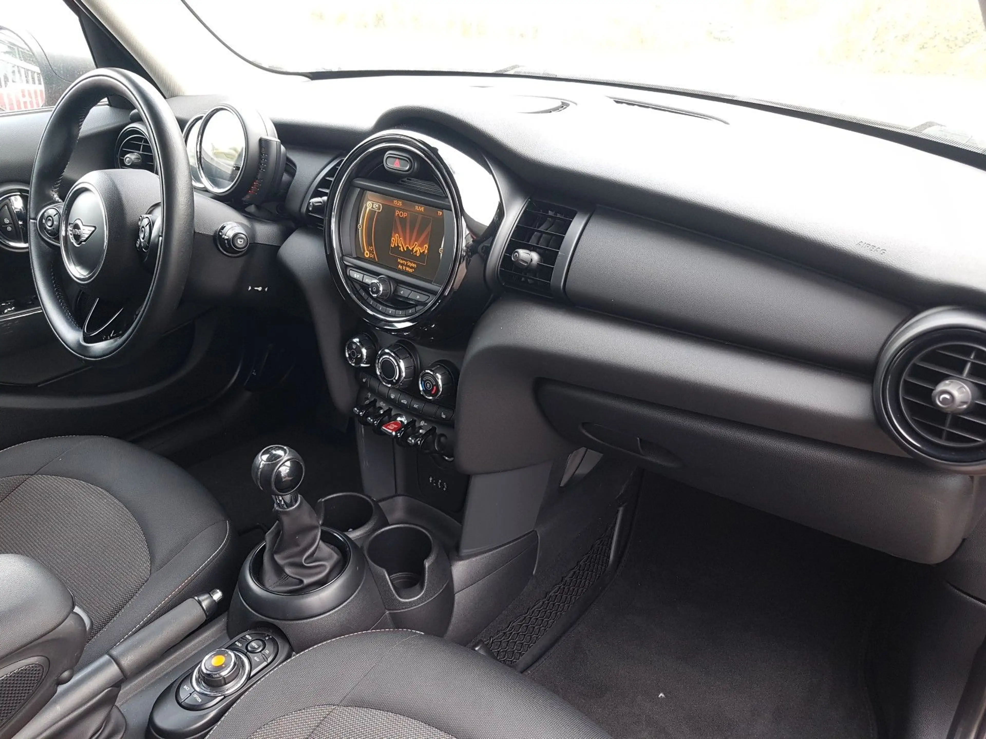 MINI One D Salt 5-türer Navi Sitzheizung Alu 1.Hand — photo 13